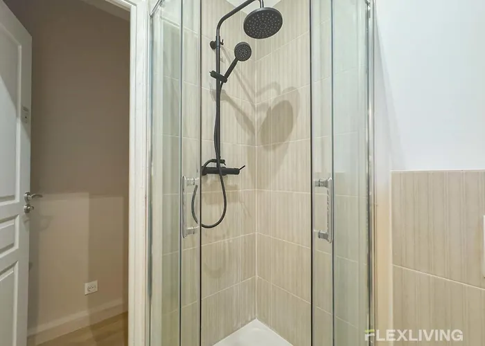 Flexliving - 99 Felix Faure - Dom wakacyjny *